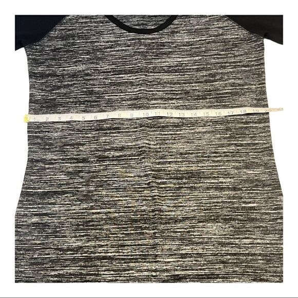 RD STYLE Long Sleeved Sweater Midi Dress Size L in Black and Gray - Picture 11 of 13